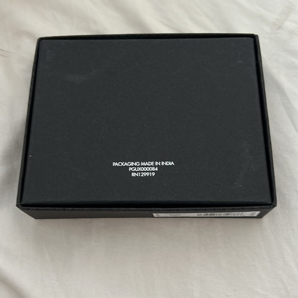 GUESS,MEN’S WALLET, BLACK, TRI FOLD, 9 CREDIT CARD HOLDER,4 HIDDEN COMPARTMENT - Picture 6 of 6